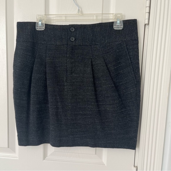 BANANA REPUBLIC Italian Wool Blend Gray Karine Tweed Skirt | Size 8 - Picture 1 of 6